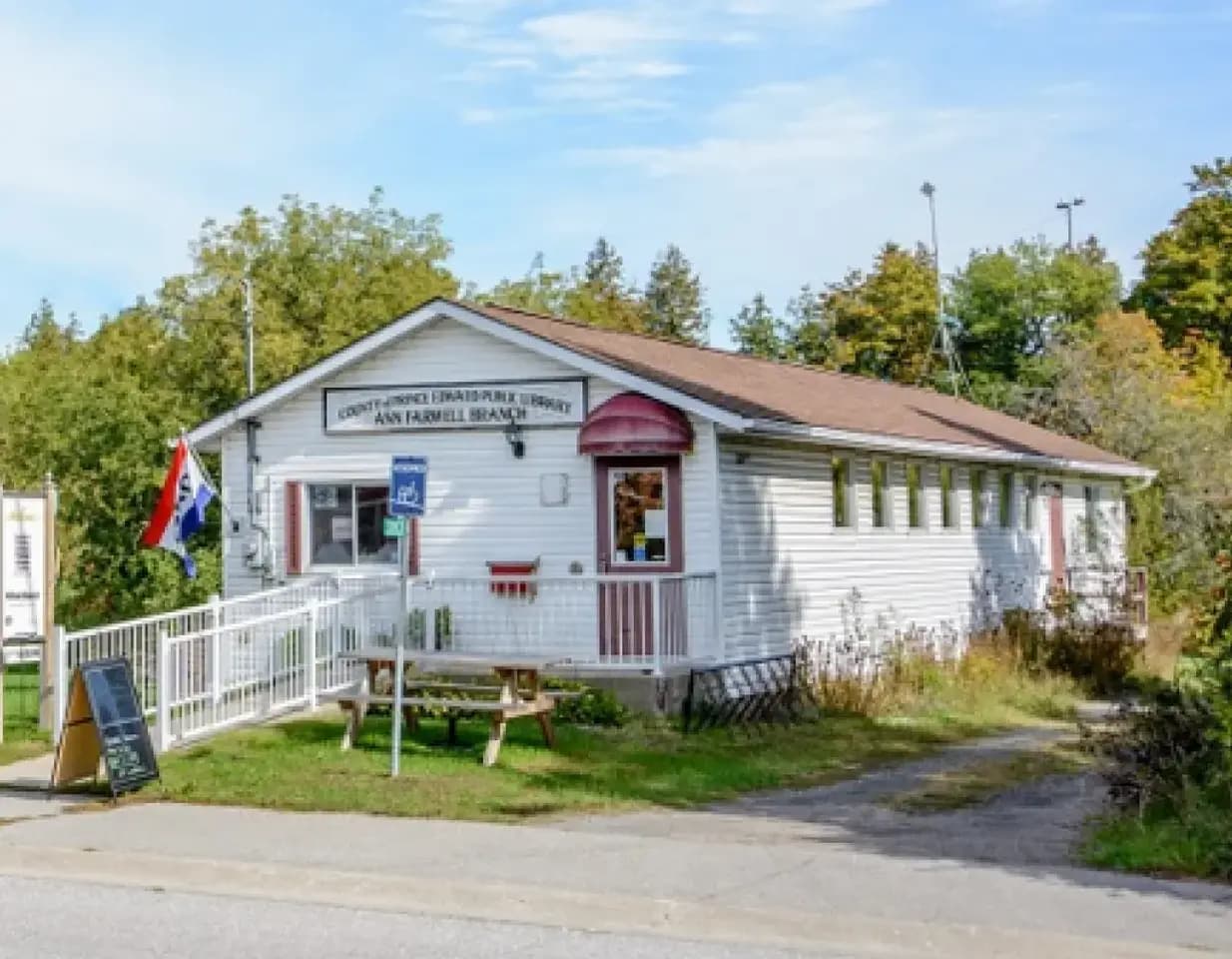 Milford Branch Ann Farwell Library